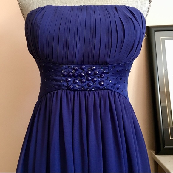💕Stunning Strapless Evening Gown/Formal Dress💕 - Picture 2 of 5